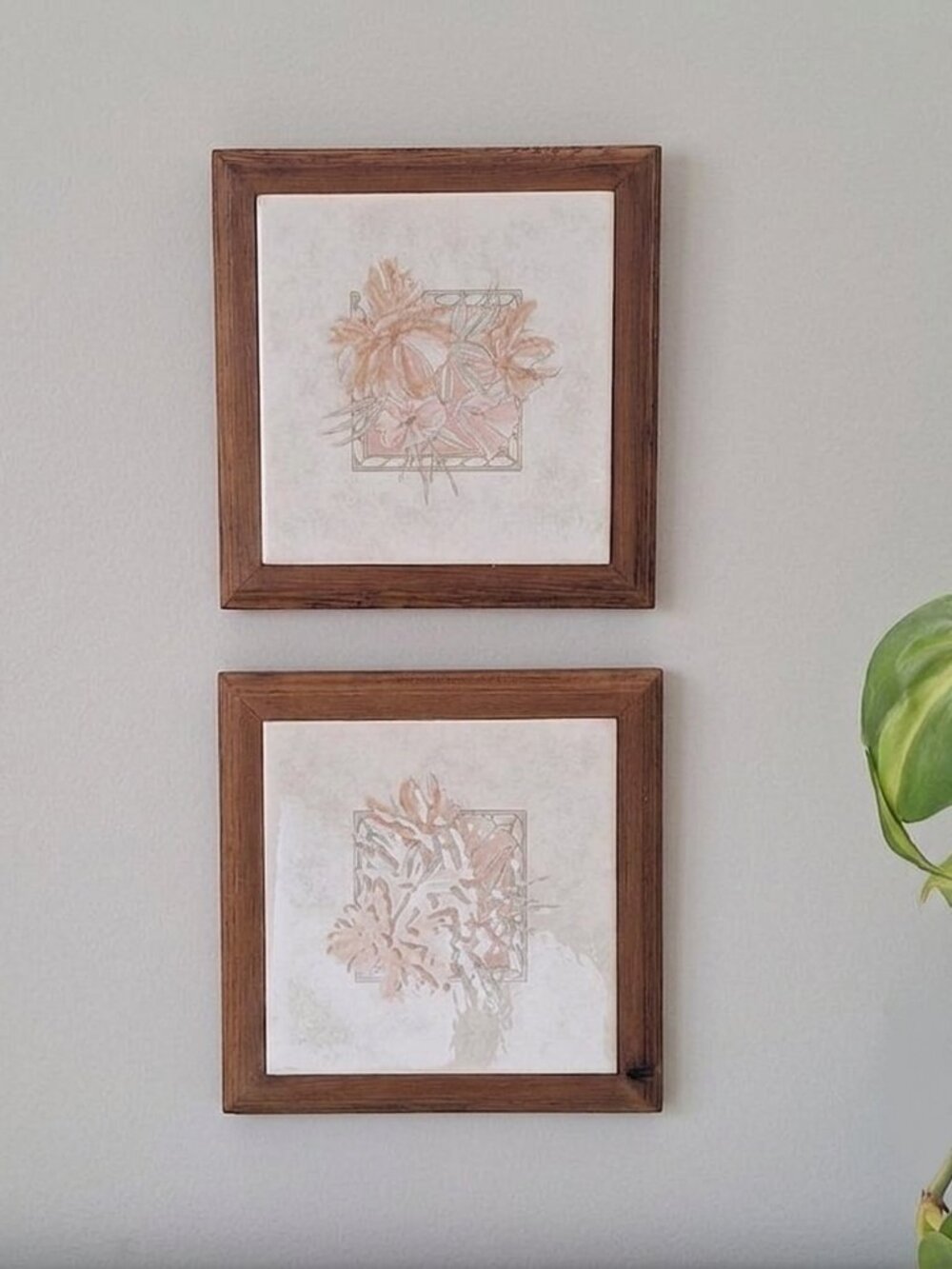 2 Vintage Trivet / Floral Tile wall hanging Art Wood Framed Flower kitchen Tile